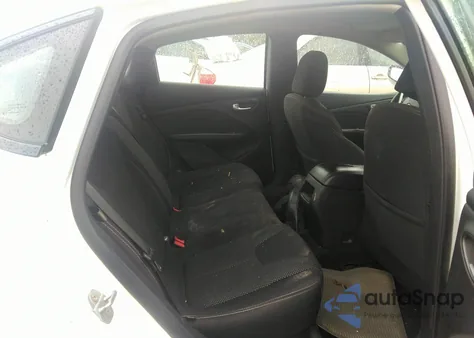 2015 Dodge Dart Sxt из США, поврежденный, VIN 1C3CDFBB1FD226993